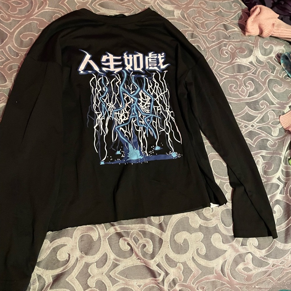 long sleeve shirt